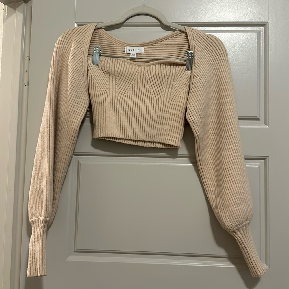 Unattached Tube top with matching long sleeve! Size S/M.
